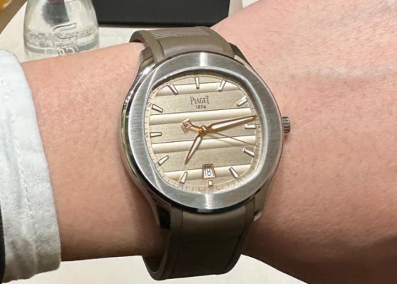 选来选去就选它了  伯爵 PIAGET POLO