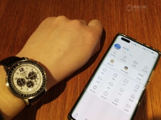 经典的外形百搭的随行  西铁城 FUTURE FORCE