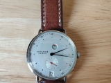 戴上爱表把酒言欢  NOMOS 大都会 1101