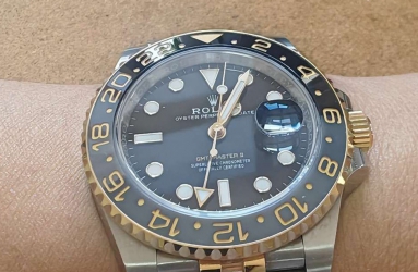 用自己的钱买表心安理得  购入劳力士间金皮蛋圈