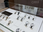 种草好久终于把它给拿下 欧米茄海马600四分之一橙