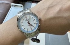 日常通勤的百搭表款  百年灵TOP TIME B31