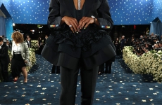 积家携手群星闪耀 2025 MET GALA