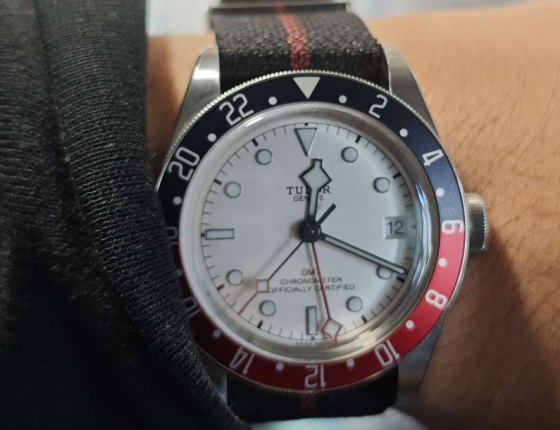 清凉一夏继续可乐  帝舵碧湾格林尼治型
