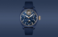 IWC万国表推出大型飞行员万年历陀飞轮蓝色陶瓷腕表“小王子”特别限量版