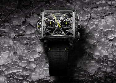 先锋材质引领崭新制表篇章 TAG Heuer泰格豪雅推出采用新型钛金属打造的摩纳哥系列双秒追针计时码表