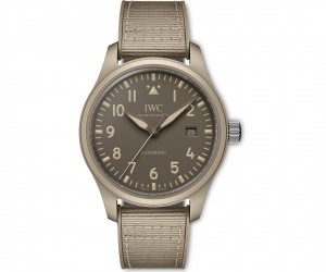 IWC万国表推出飞行员系列自动腕表41  TOP GUN“莫哈维沙漠”