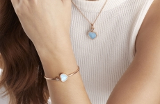 Chopard萧邦Happy Hearts系列珠宝 悦动之旅，心驰蔚洋