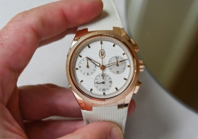 帕玛强尼推出Tonda PF Sport Chronograph玫瑰金砂岩色腕表