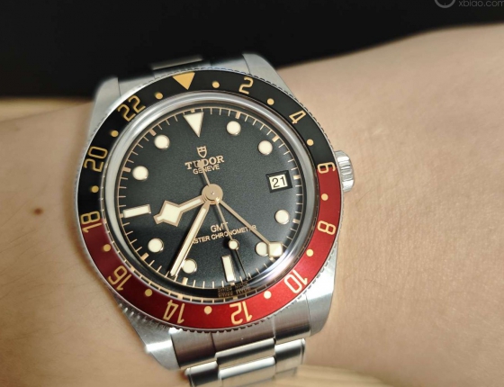 最终我选择这一款  帝舵碧湾1958gmt