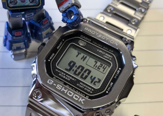 戴上它仿佛进入战斗状态  卡西欧经典GMW-B5000