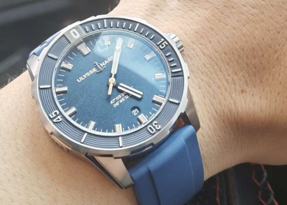偶然的机会拿下这一款  雅典表潜水DIVER42 8163