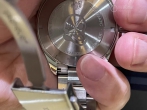 满满金属风的钢圈  泰格豪雅竞潜黑盘