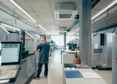 爱彼宣布收购瑞士精密微机械制造公司Inhotec SA多数股权