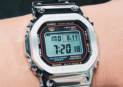 在登机口与红圈银砖结缘  卡西欧 G-SHOCK MTG
