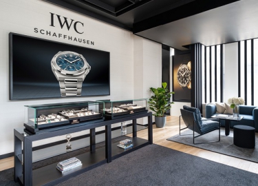 Chisholm Hunter于爱丁堡开设IWC万国表和沛纳海精品店