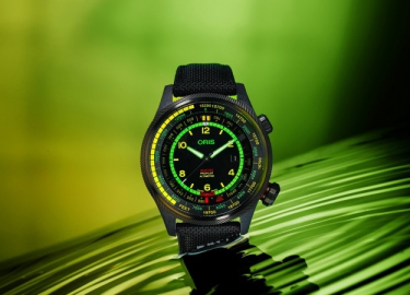 Oris x Bamford  飞行员海拔测量 “太空任务”特别版