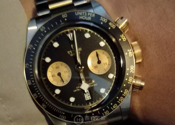 帝舵碧湾计时型  黄金钢款精选79363N