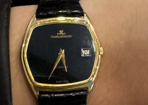 小巧玲珑尽显尊贵  积家超薄automatic小金表