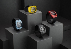 HUBLOT宇舶表瞩目发布全新彩色陶瓷款 BIG BANG灵魂陀飞轮五日动力储存腕表
