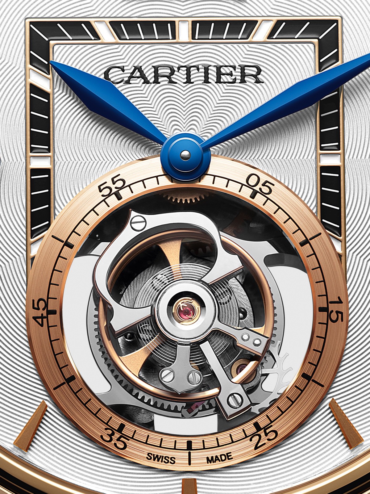 26 Pasha de Cartier系列浮动式陀飞轮腕表的“C”字形陀飞轮框架由卡地亚特别为其设计 2.jpg